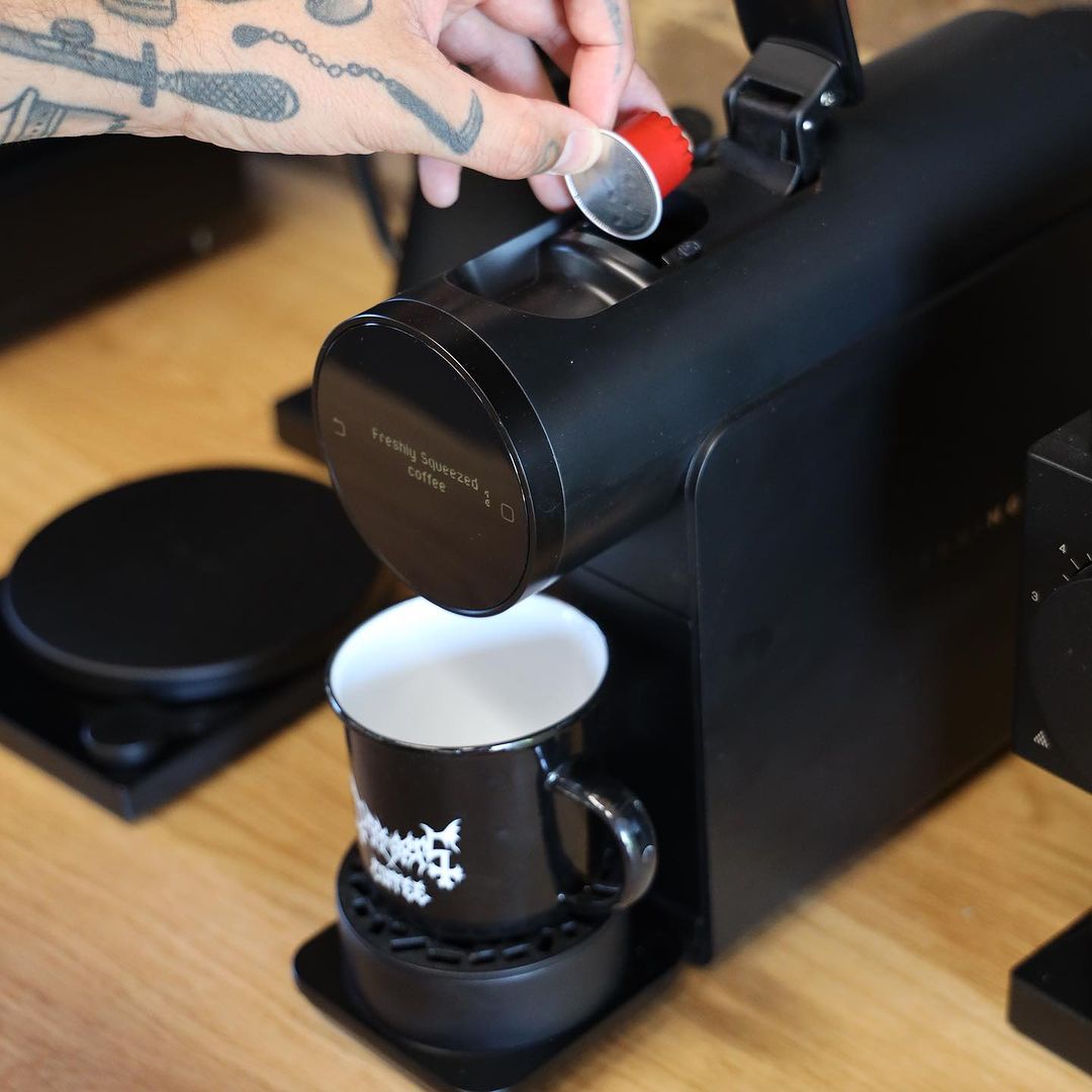 THE MORNING MACHINE + 42 CAPSULES